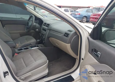 2012 Ford Fusion S z USA, uszkodzony, nr VIN 3FAHP0GA0CR275486